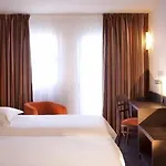 Escale Oceania Nantes Aeroport Bouguenais