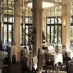 Escale Oceania Nantes Aeroport Hotel