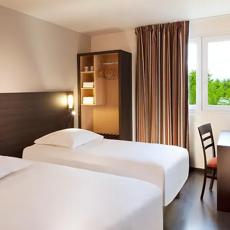 Hotel Escale Oceania Nantes Aeroport 3*