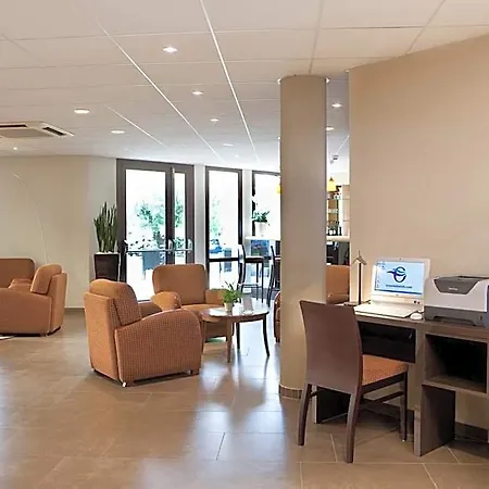 Escale Oceania Nantes Aeroport 3* Bouguenais