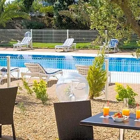 Otel Escale Oceania Nantes Aeroport 3*