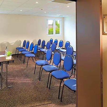 Escale Oceania Nantes Aeroport Hotel