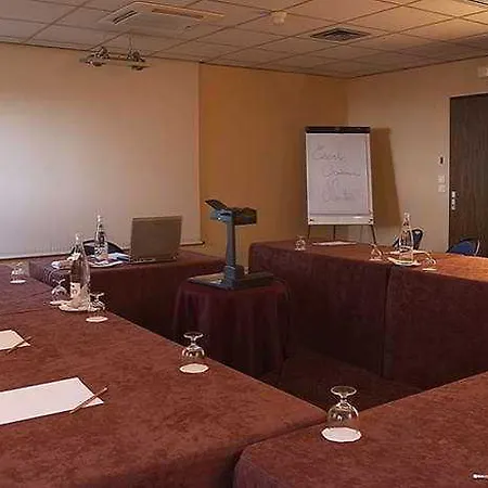 Escale Oceania Nantes Aeroport 3* Bouguenais