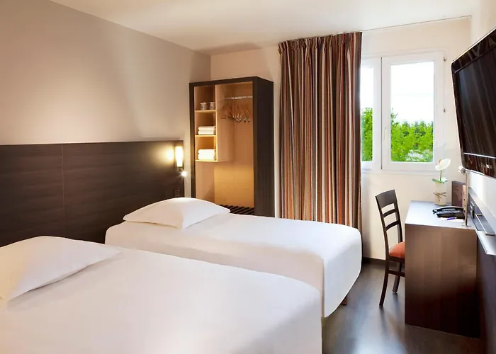 Hotel Escale Oceania Nantes Aeroport 3*