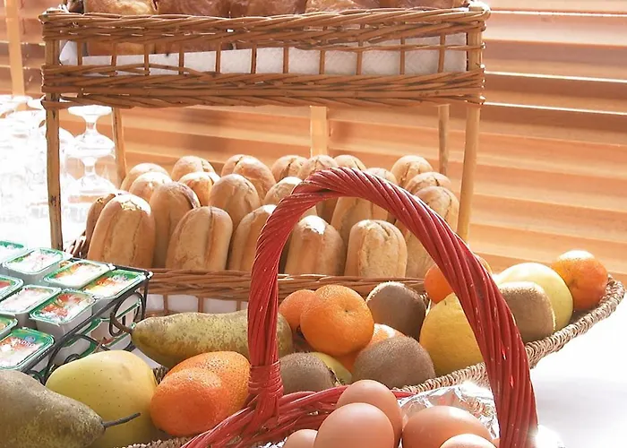 Escale Oceania Nantes Aeroport 3*