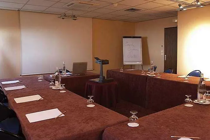 Escale Oceania Nantes Aeroport 3* Bouguenais