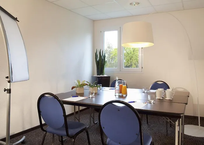 Escale Oceania Nantes Aeroport 3* Bouguenais