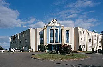Escale Oceania Nantes Aeroport Hotel